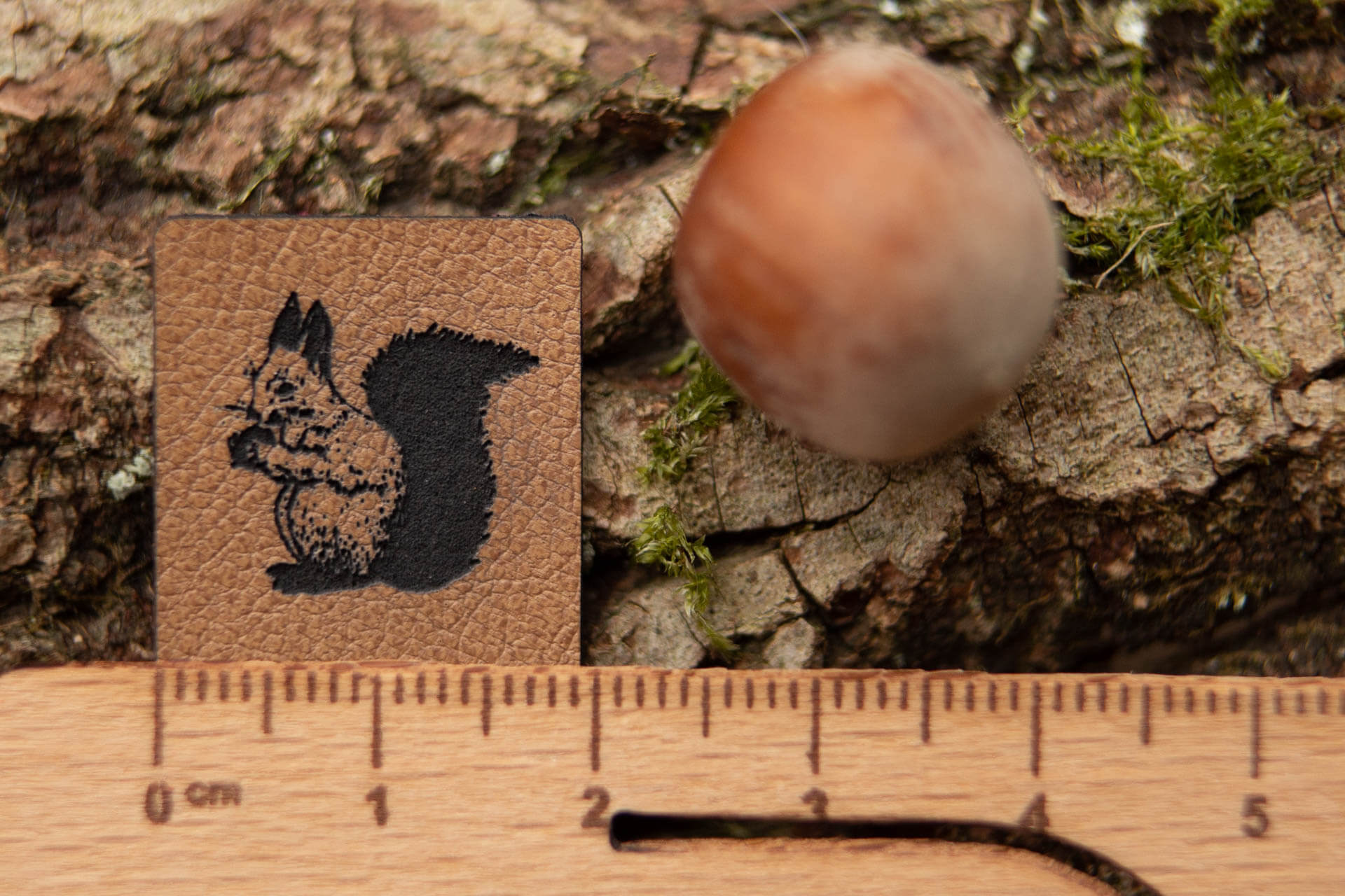 Weiches Bio Label zum Aufnähen Eichhörnchen Detailansicht