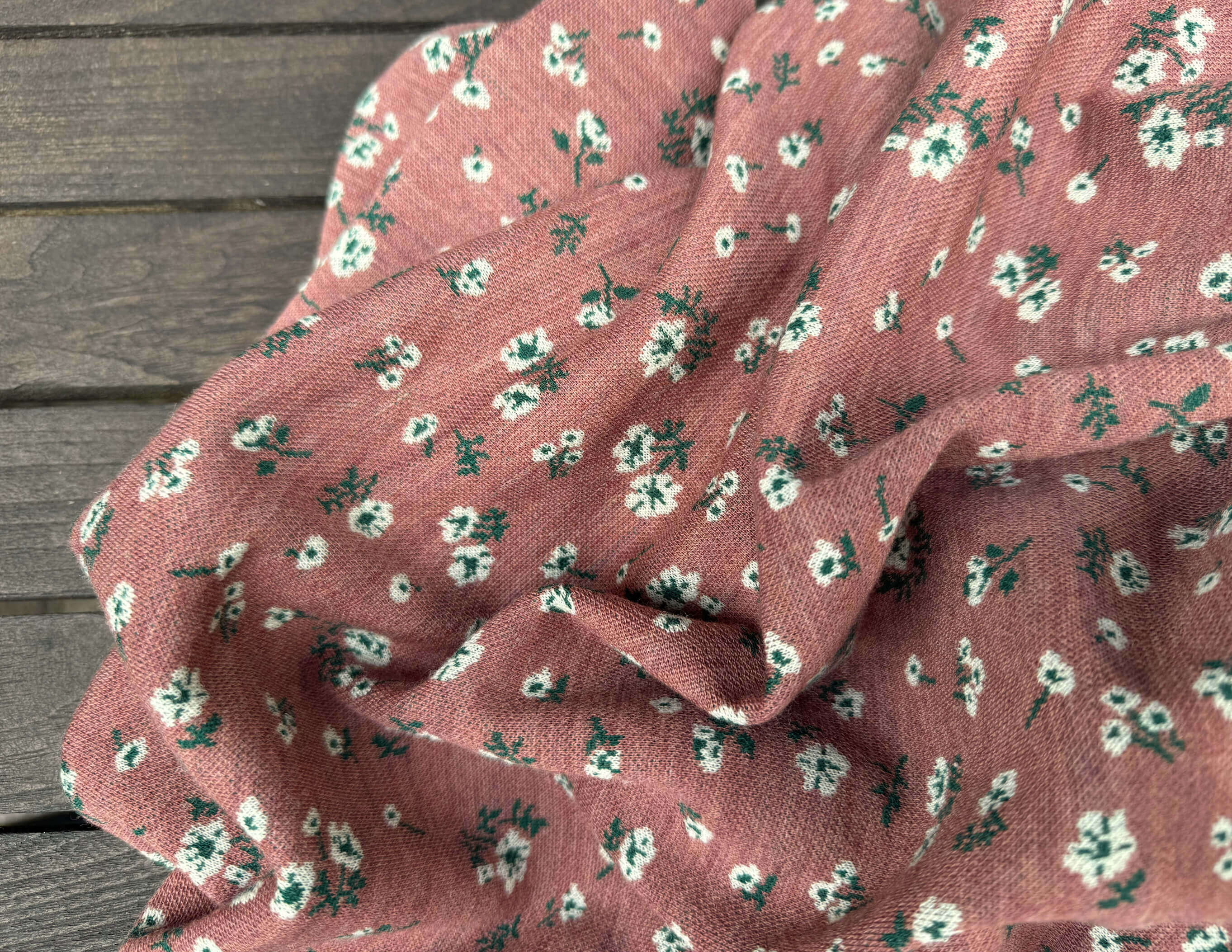 Bio Merinowolljacquard einseitig (kbT, mulesingfrei) Bio Merinowolljacquard einseitig (kbT, mulesingfrei)