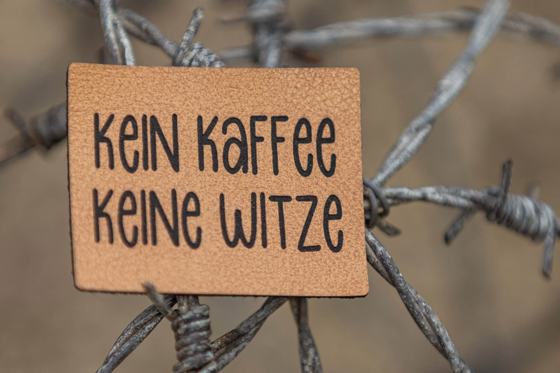 Weiches Bio Label zum Aufnähen Kein Kaffee keine Witze