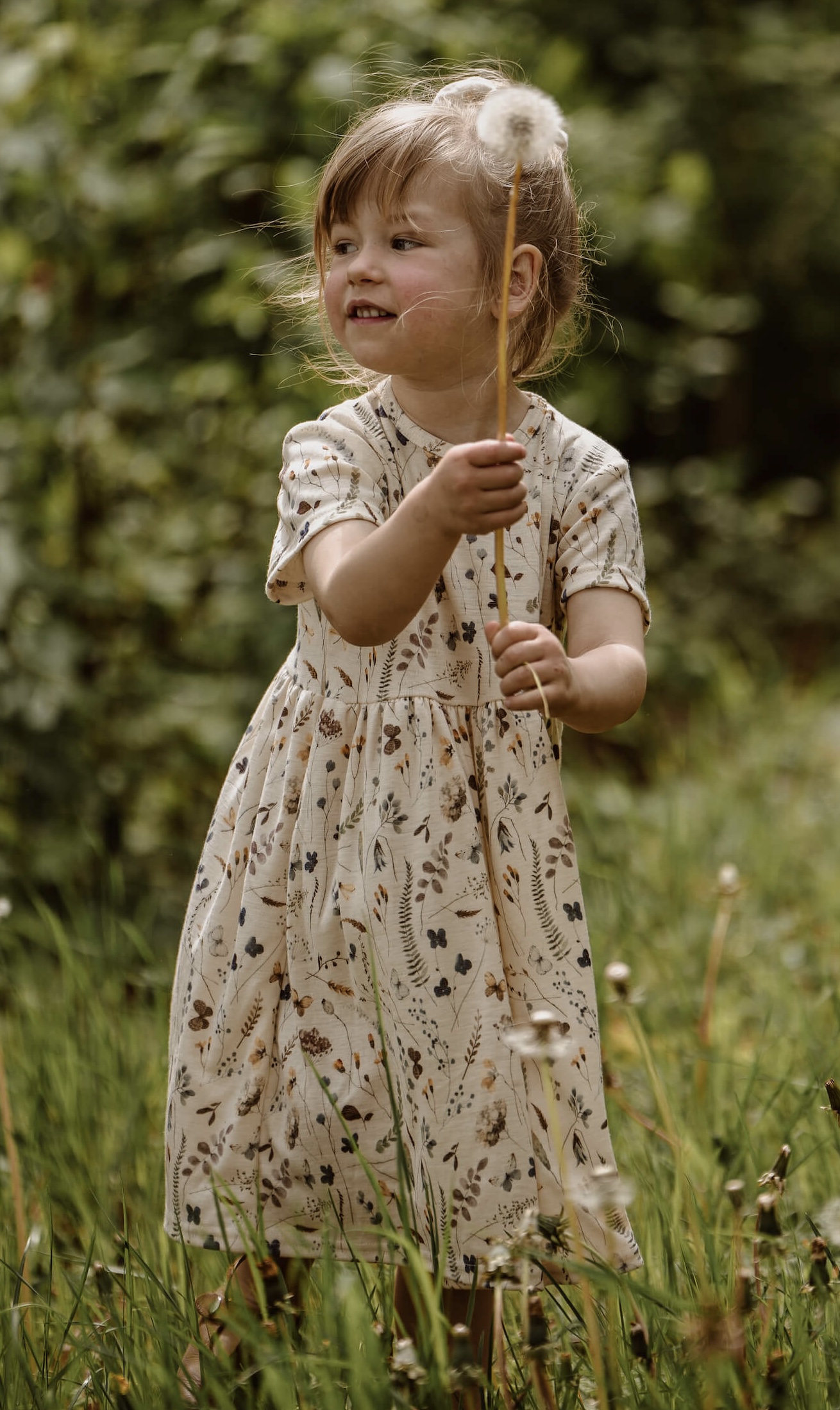 sommerkleid-wildblumen Wollkleidung Sommerkleid Wildblumen
