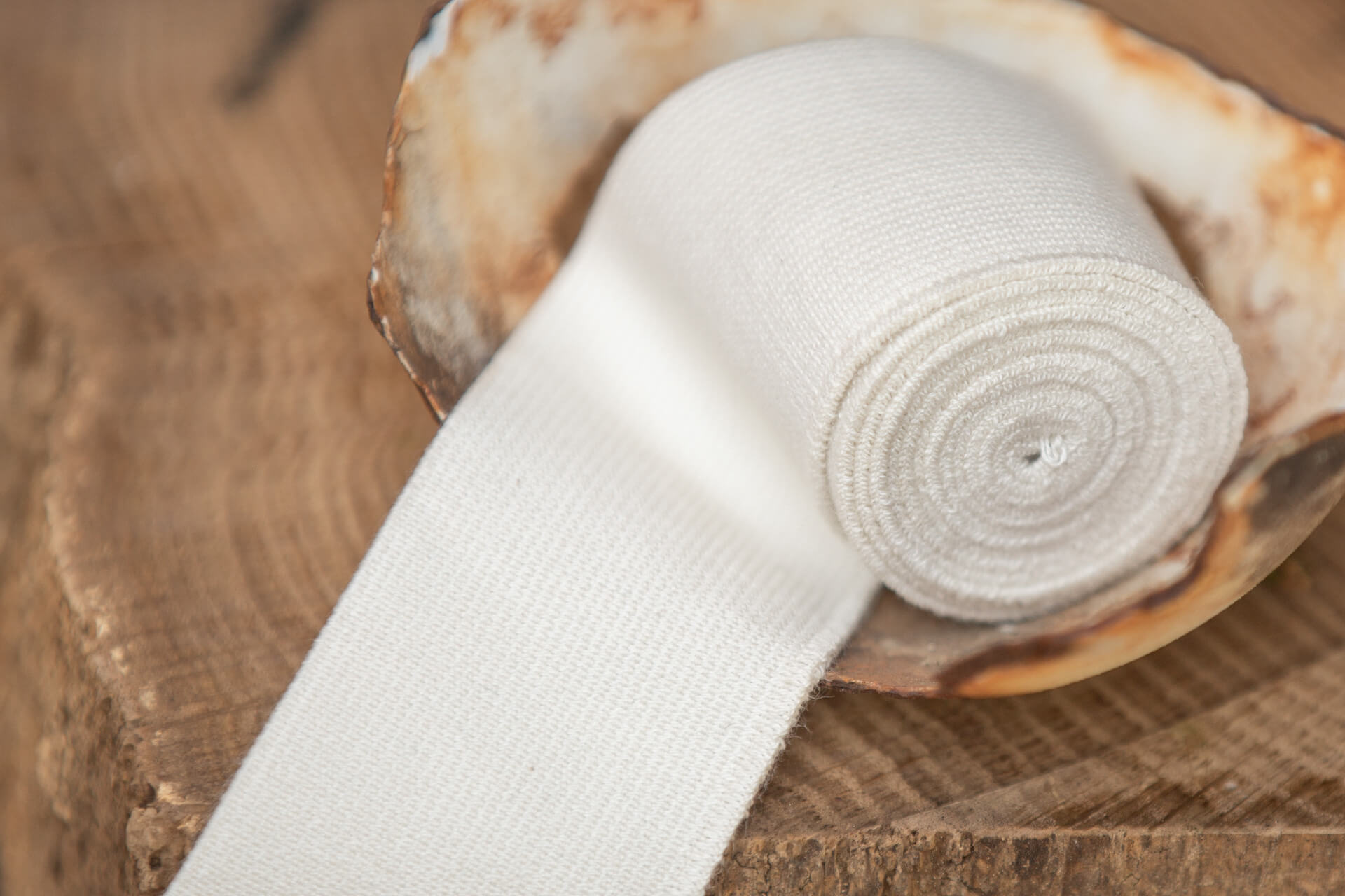 bio-gummiband-aus-baumwolle-und-naturkautschuk-natur-40mm Bio Gummiband aus Baumwolle und Naturkautschuk natur 40mm